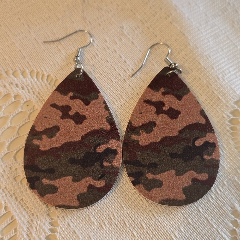Camo dangle earrings